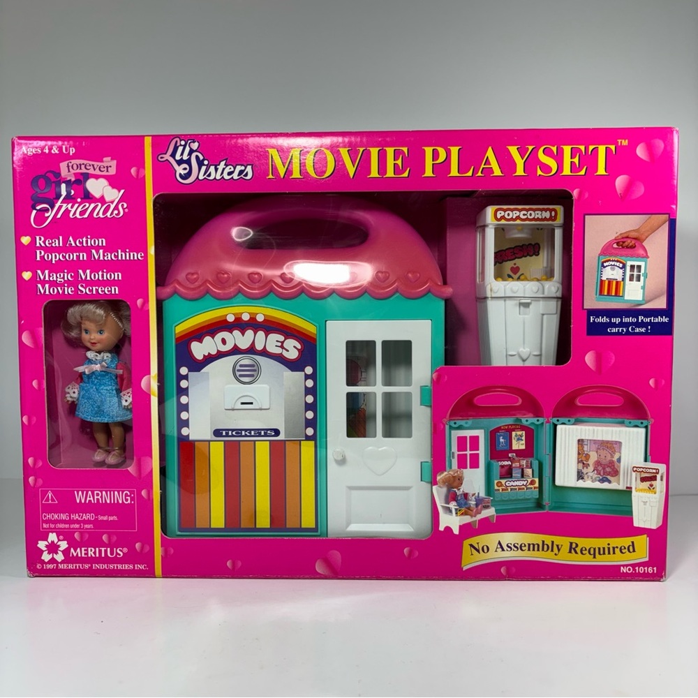 Lil Sisters Movie Playset with Popcorn Machine Vintage New‎